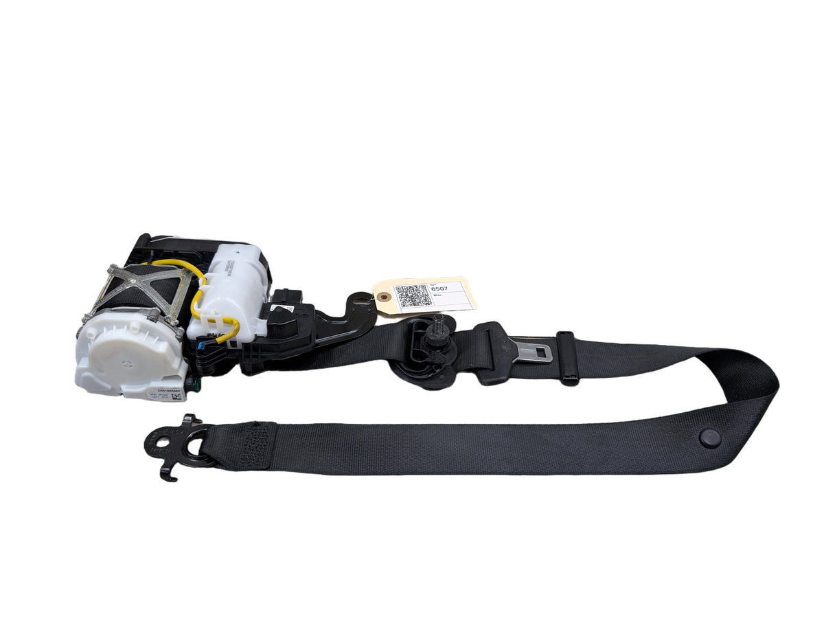 OEM BMW F90 G30 530 540 M550 M5 Front Right Passenger Seat Belt Retractor Black