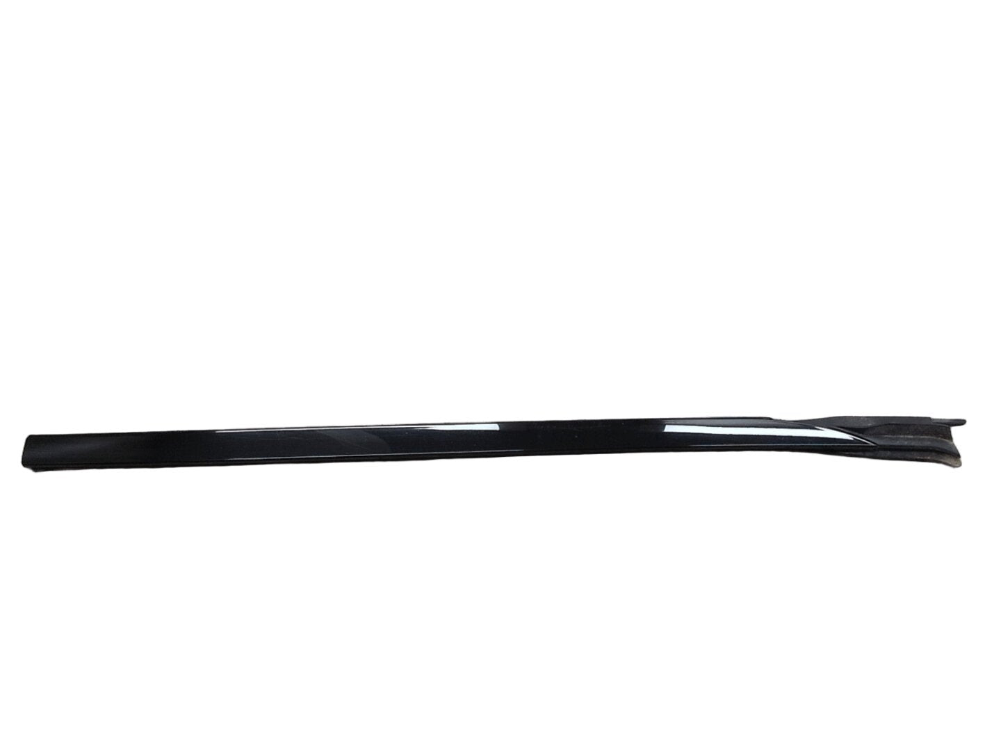 2019-2026 BMW X5 G05 Left Driver Side Windshield Drip Molding Trim 7463527