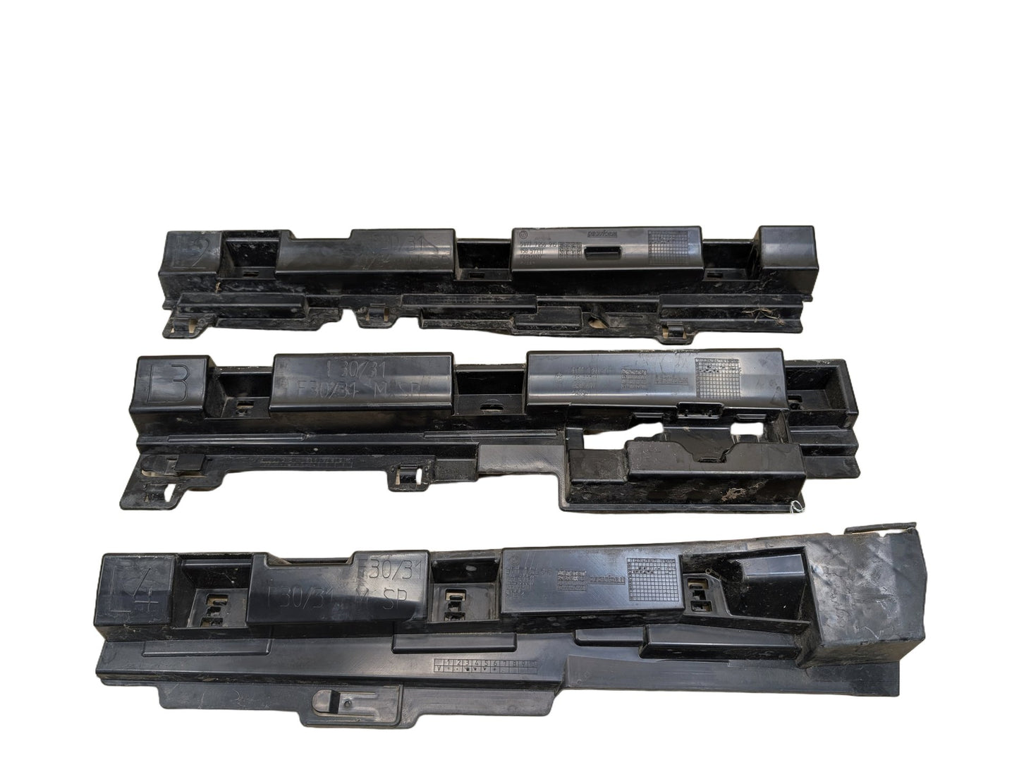 2012-2018 BMW 328i F30 Left Driver Side Skirt Rocker Panel Brackets SET 7256917