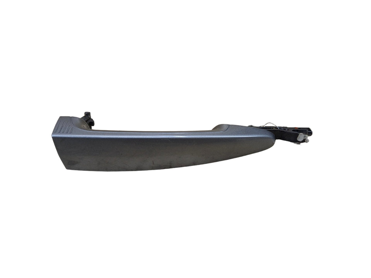 2008-2013 BMW 135i E88 Front Right Passenger Door Handle 7207558