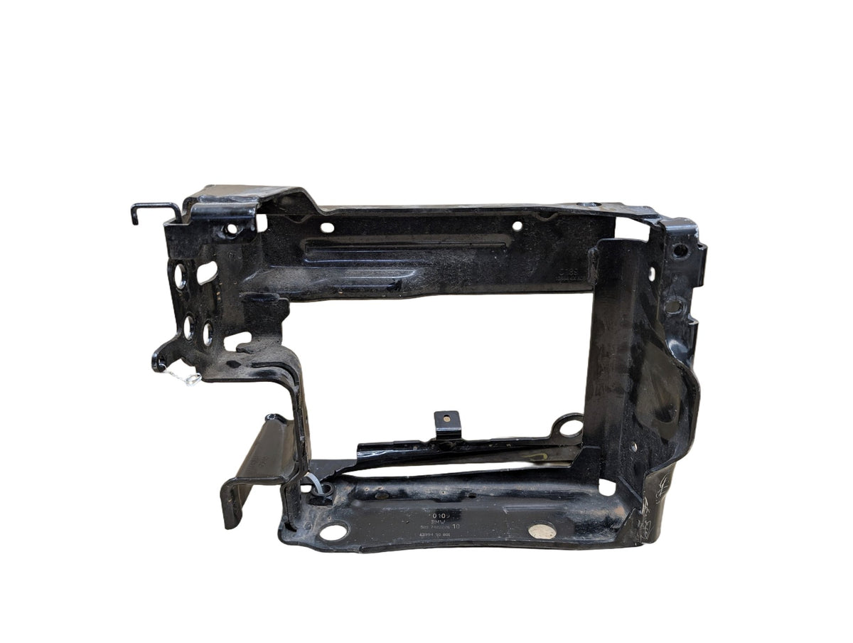 OEM BMW G20 G22 G23 G26 Front Right Passenger Radiator Reinforcement Bracket
