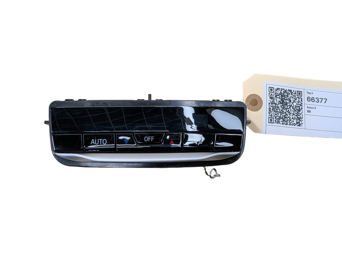 OEM BMW G20 G22 G23 G26 G80 G82 G83 Rear AC Air Climate Control Switch Module