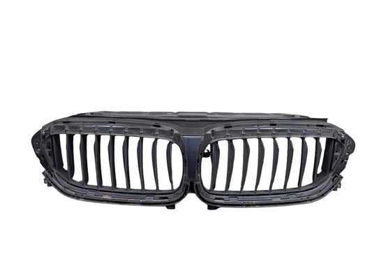 2017-2023 BMW 530i G30 Front Bumper Radiator Air Flap Shutter w/ Kidney Grilles 7497279