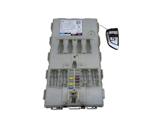 2018-2023 BMW M550i G30 Bdc Body Domain Fem Control Module w/ Key 8801716 OEM