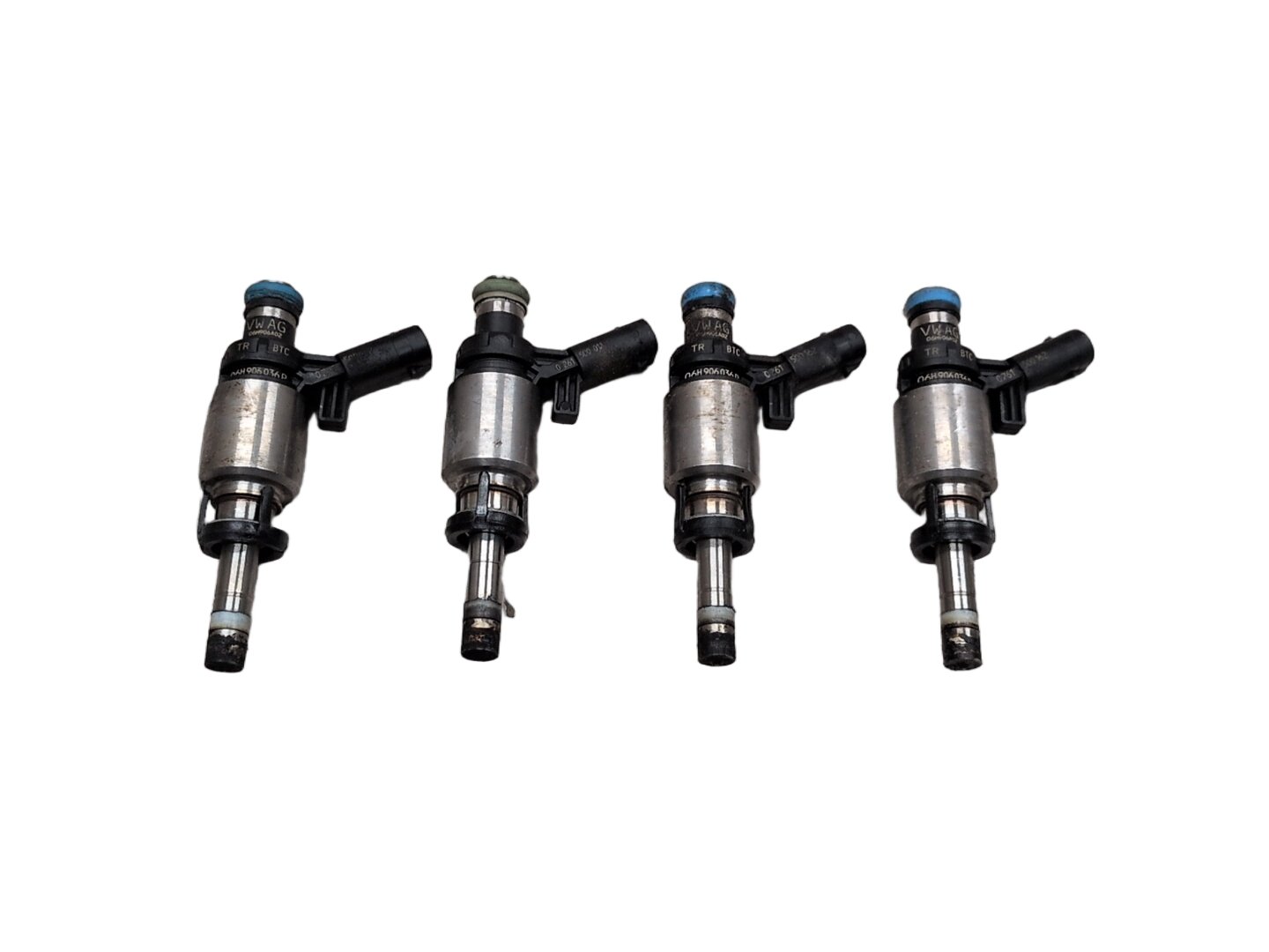 2015-2018 Audi 8U Q3 CCTA Engine Motor Fuel Injector Rail Line SET 06H906036P