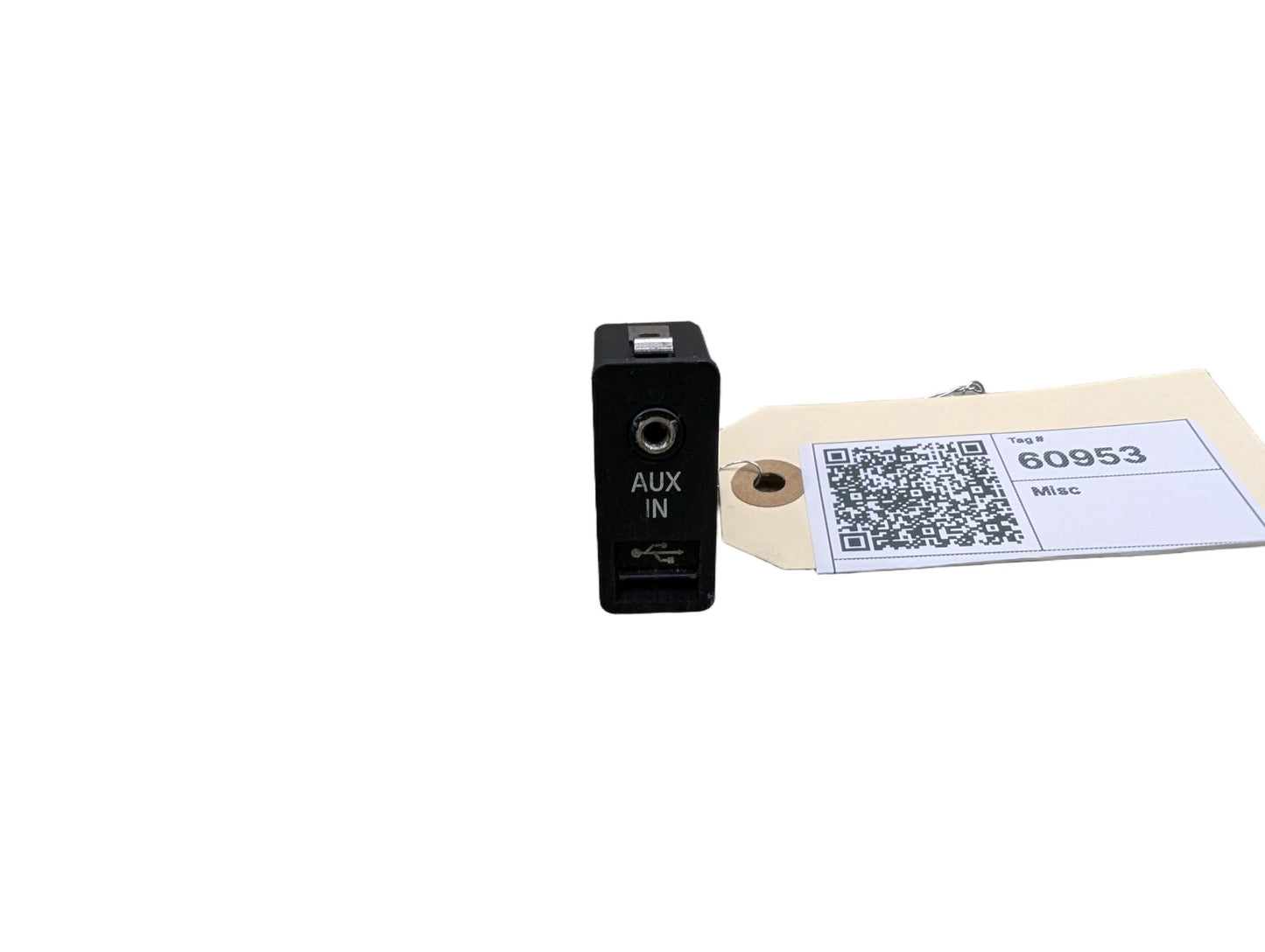 OEM BMW E60 E70 E82 E90 E92 F02 F10 F25 AUX Port USB Plug Input Jack Connector