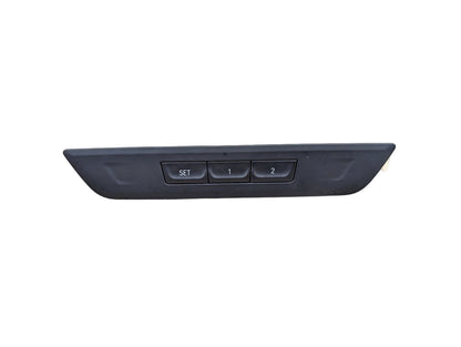 OEM BMW F90 M5 G30 530 540 M550 Front Left Driver Seat Memory Switch Button