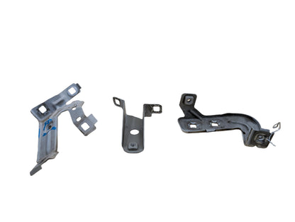 15-20 OEM BMW F80 F82 F83 M3 M4 Left Driver Fender Bracket Mount Carrier SET