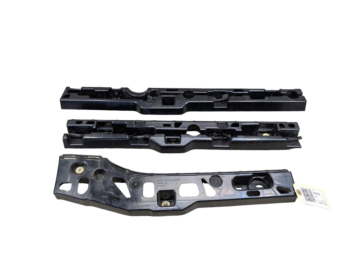 2017-2023 BMW 530i G30 Right Passenger Side Skirt Rocker Panel Brackets SET 7387348 OEM