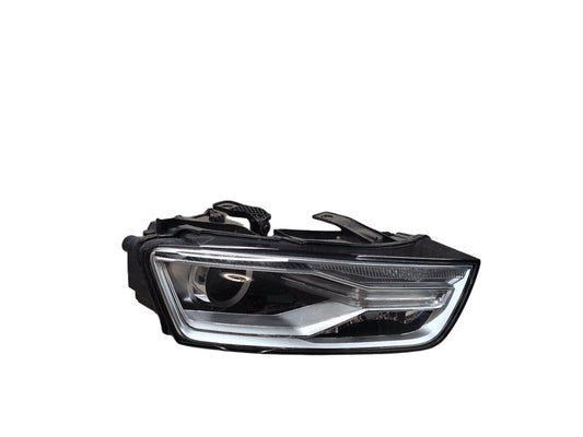 16-18 OEM Audi Q3 8U Front Right Passenger HID Xenon Headlight 8U0941006E