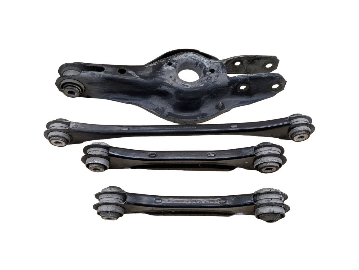 2012-2018 BMW 320i F30 Rear Left Driver Control Arms SET 6792539