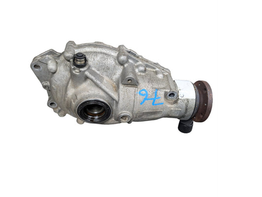 16-21 OEM BMW G30 G12 750 M550 AWD Front Differential Axle Carrier 2.81 Ratio