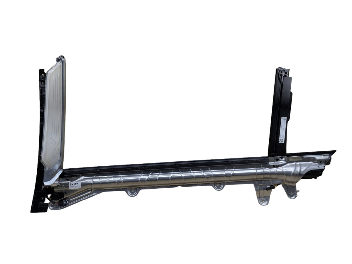OEM BMW G12 740 750 M760 Rear Right Passenger Door Sun Blind Shade Roller Light