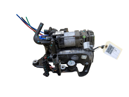 16-22 OEM BMW G11 G12 740 750 M760 Air Suspension Compressor Pump Module Motor