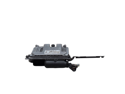 2015-2018 Audi 8U Q3 CCTA Engine Motor ECU DME Computer Module 8U0907115J