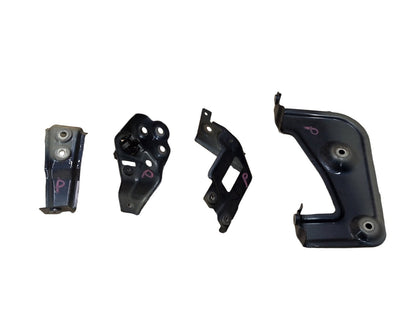 2019-2026 BMW X5 G05 Front Right Passenger Fender Brackets SET 7418218 OEM