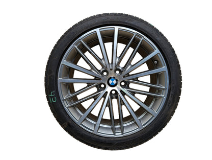 17-23 OEM BMW G30 530 540 M550 Wheel Rim 19x8" ET:30 V Spoke Style 635
