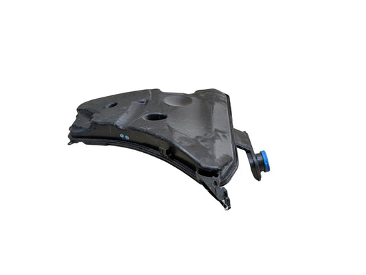 OEM BMW G12 G30 540 M550 750 M760 Windshield Wiper Washer Reservoir Tank Pump