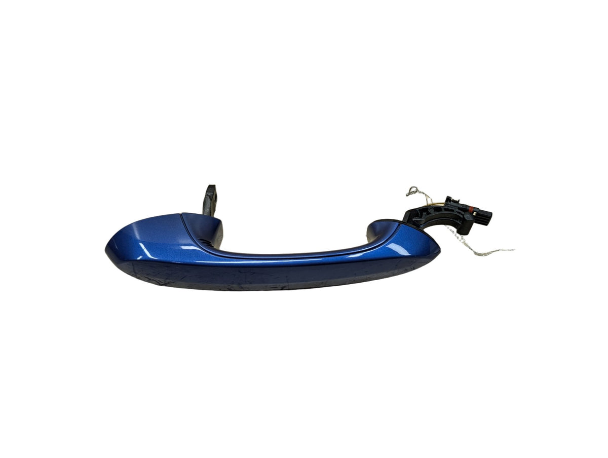 2019-2026 BMW M340i G20 Front or Rear Right Passenger Exterior Door Handle w/ Comfort Access 8492050 OEM