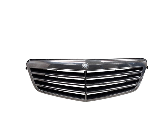 2009-2012 Mercedes-Benz E550 W212 Front Middle Center Bumper Cover Grille A2128800583 OEM