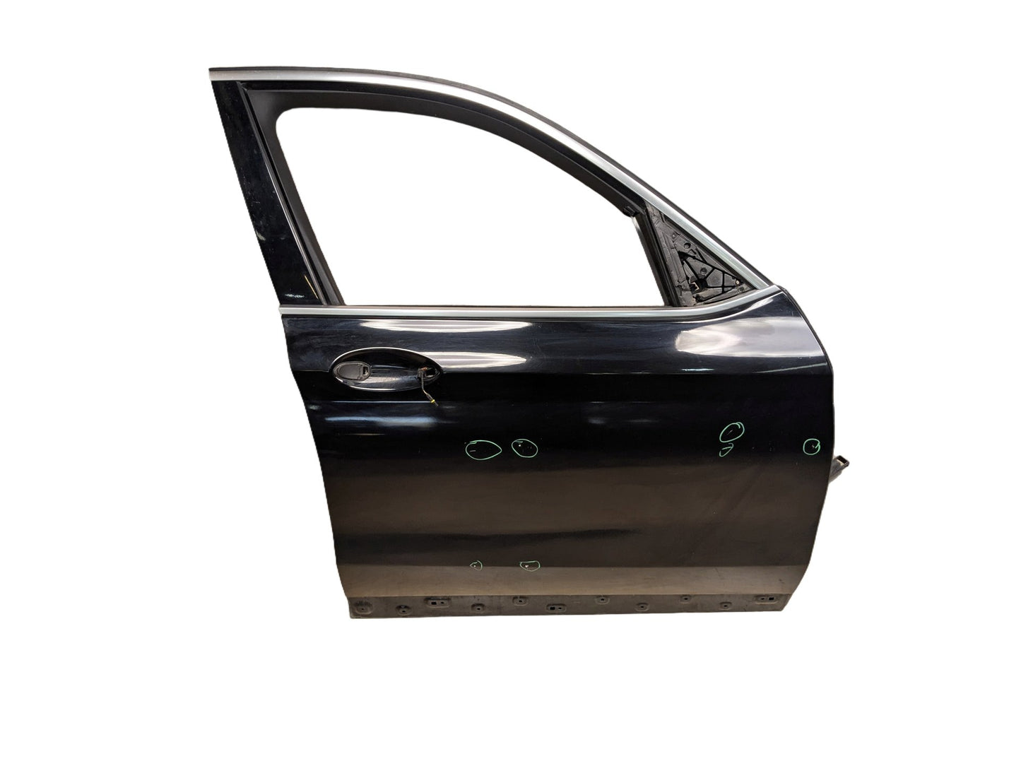 18-24 OEM BMW F97 G01 X3 X3M Front Right Passenger Door Shell Panel Black 668