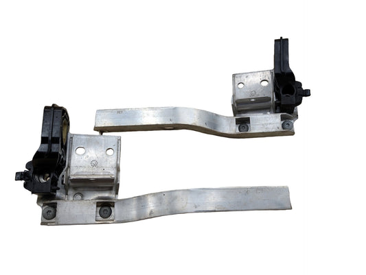 2010-2017 BMW 535i GT xDrive F07 Cooling Radiator Brackets SET 7186513 OEM