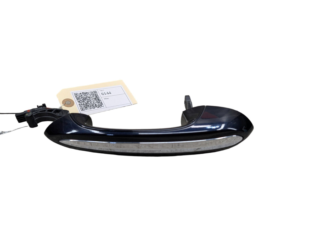 OEM BMW G20 330 M340 G30 530 540 M550 REAR Left Driver Door Handle COMFORT Black
