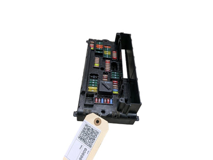2011-2016 BMW 535i F10 Front Power Distribution Fuse Box 9210861