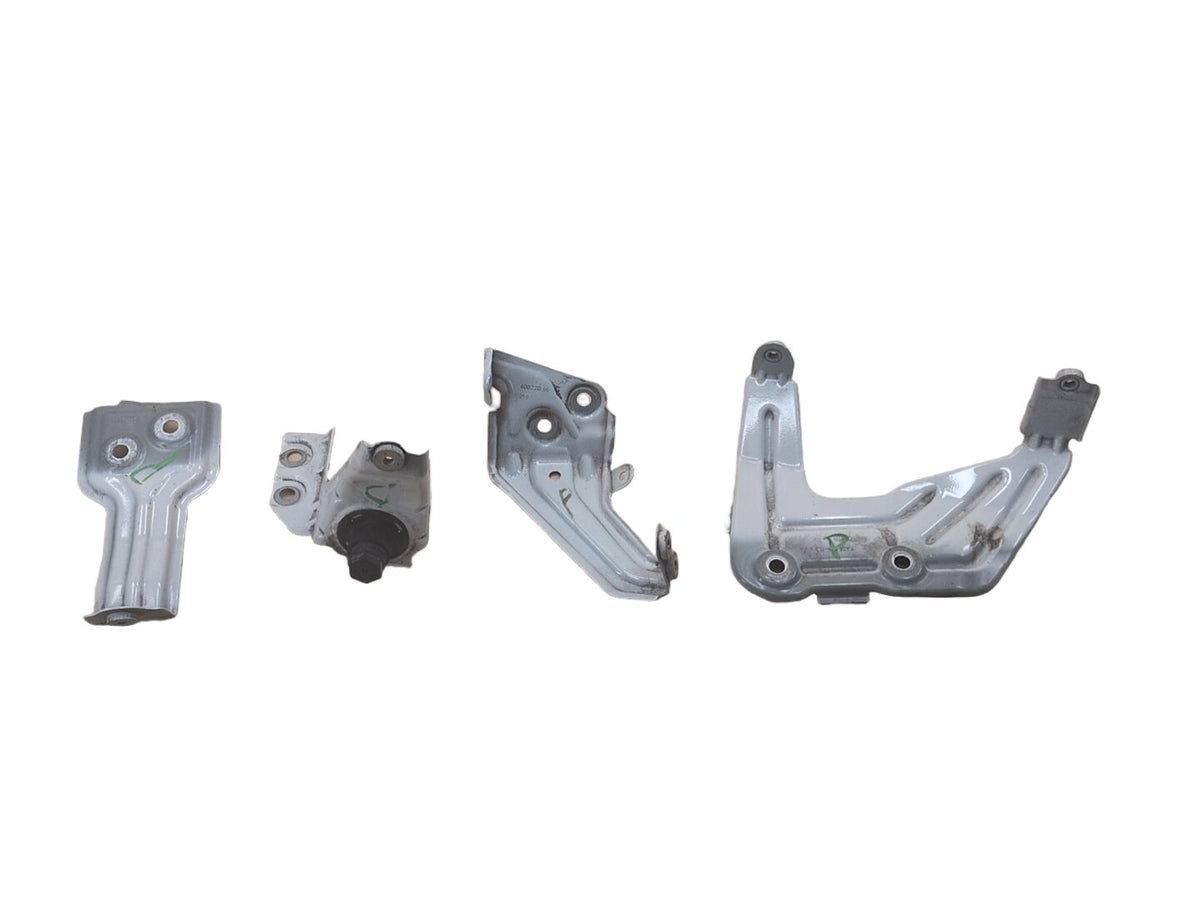 2018-2024 BMW X3 G01 Front Right Passenger Fender Brackets SET 7424678 OEM