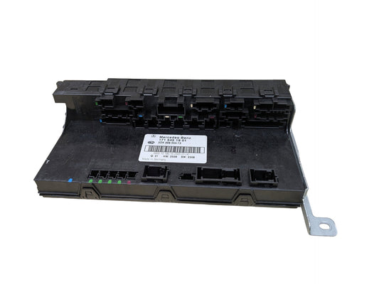 2009-2011 Mercedes-Benz SLK-Class R171 Rear Power Distribution Fuse Box OEM