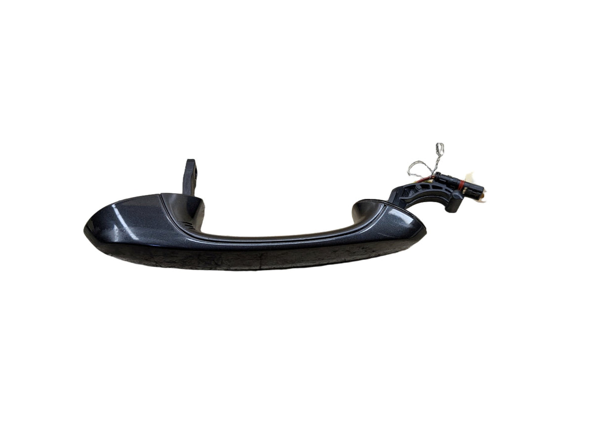 2018-2023 BMW M550i G30 Front or Rear Right Passenger Exterior Door Handle w/ Comfort Access 8492204 OEM