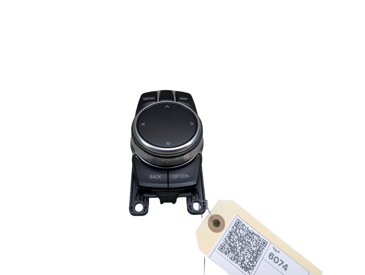OEM BMW F90 G01 G02 G30 X3 M5 iDrive Navigation Controller Knob NBT NAV Button