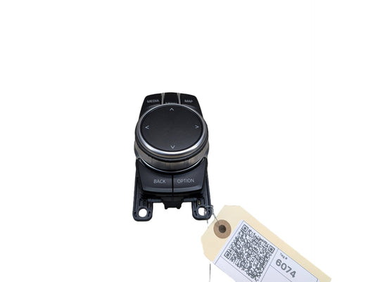 OEM BMW F90 G01 G02 G30 X3 M5 iDrive Navigation Controller Knob NBT NAV Button