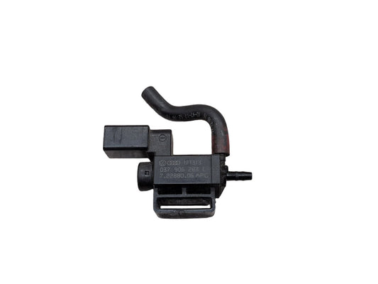 02-26 OEM Audi A4 A5 Q5 S4 S5 SQ5 Vacuum Solenoid Valve 037906283C