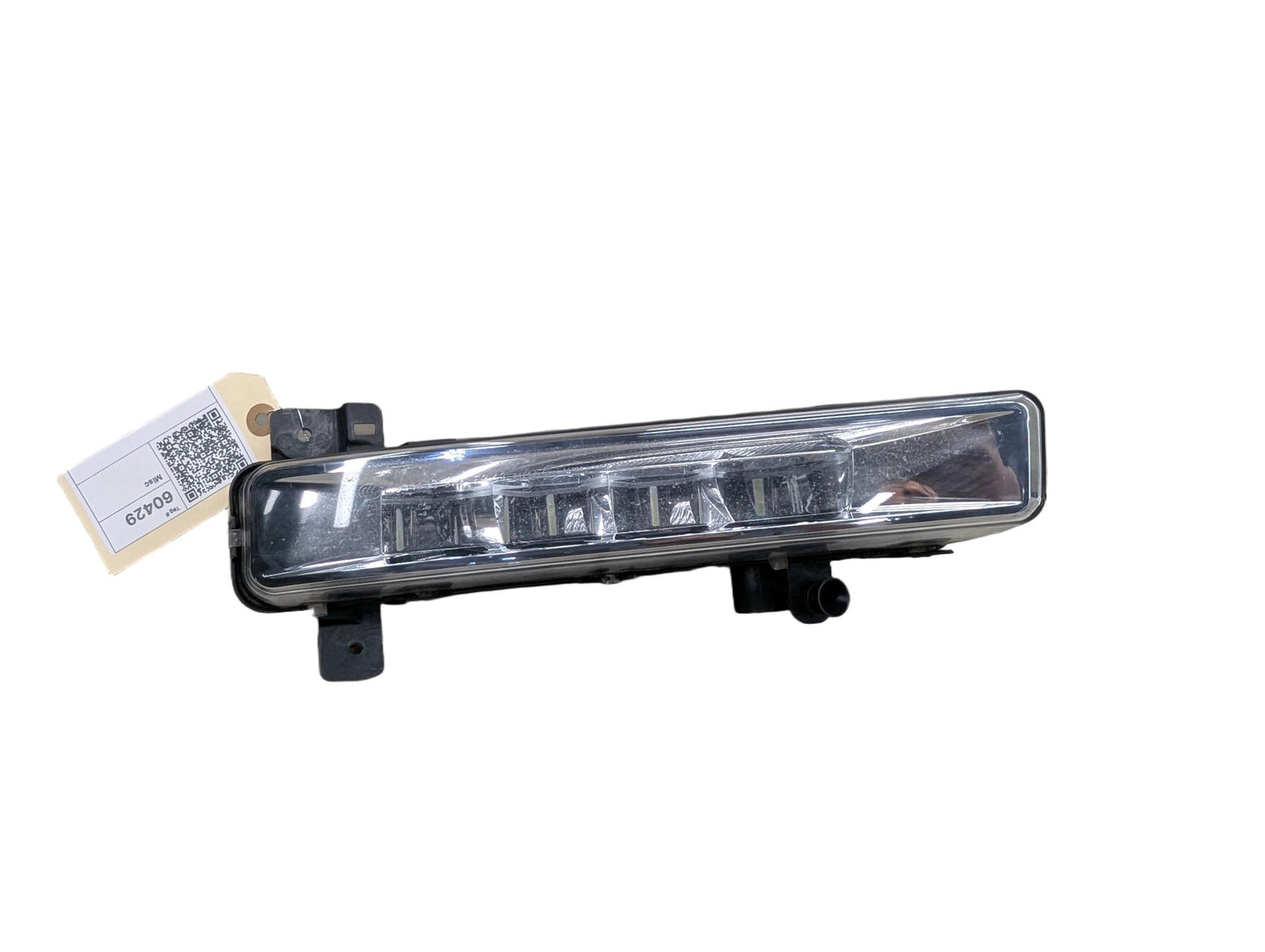 2017-2023 BMW 530i G30 Front Right Passenger Bumper Fog Lamp Light 7349132