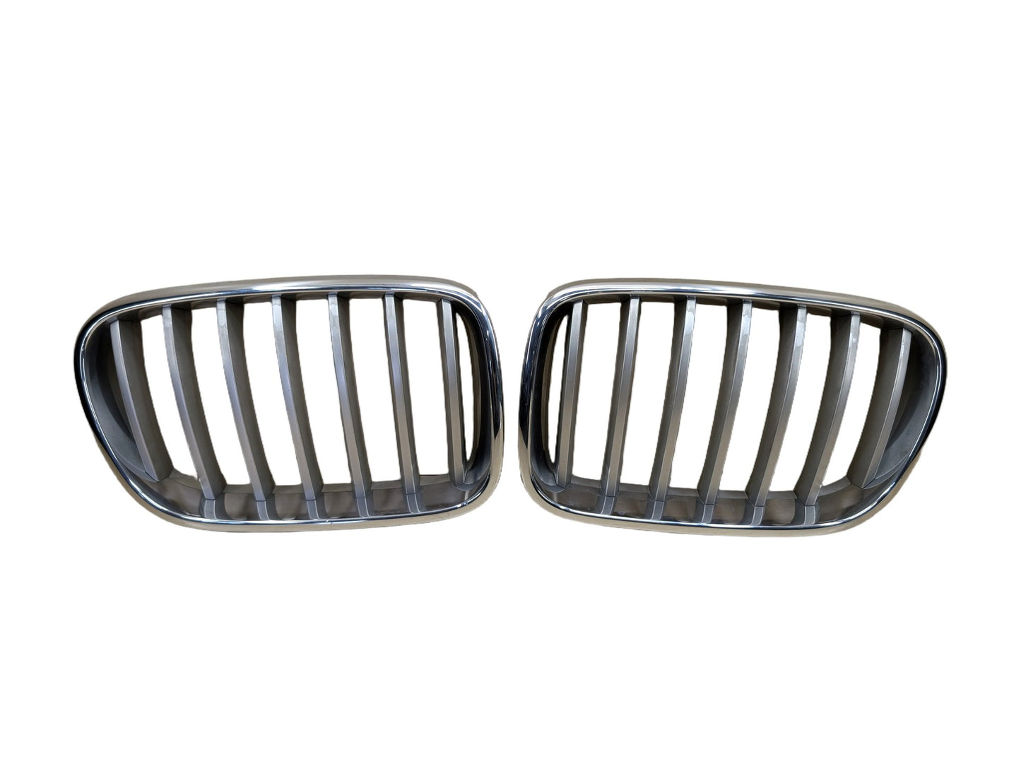 2011-2016 BMW X3 F25 Front Left Right Upper Bumper Cover Kidney Grilles SET 7210725