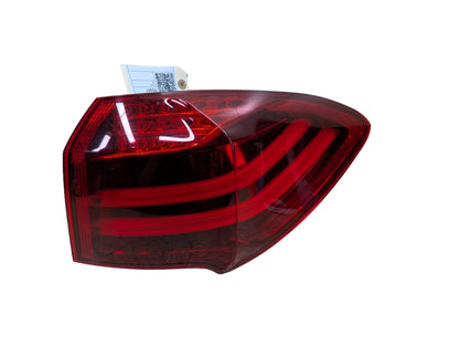 2010-2017 BMW 535i GT xDrive F07 Rear Right Passenger Outer Tail Light 7341516 OEM