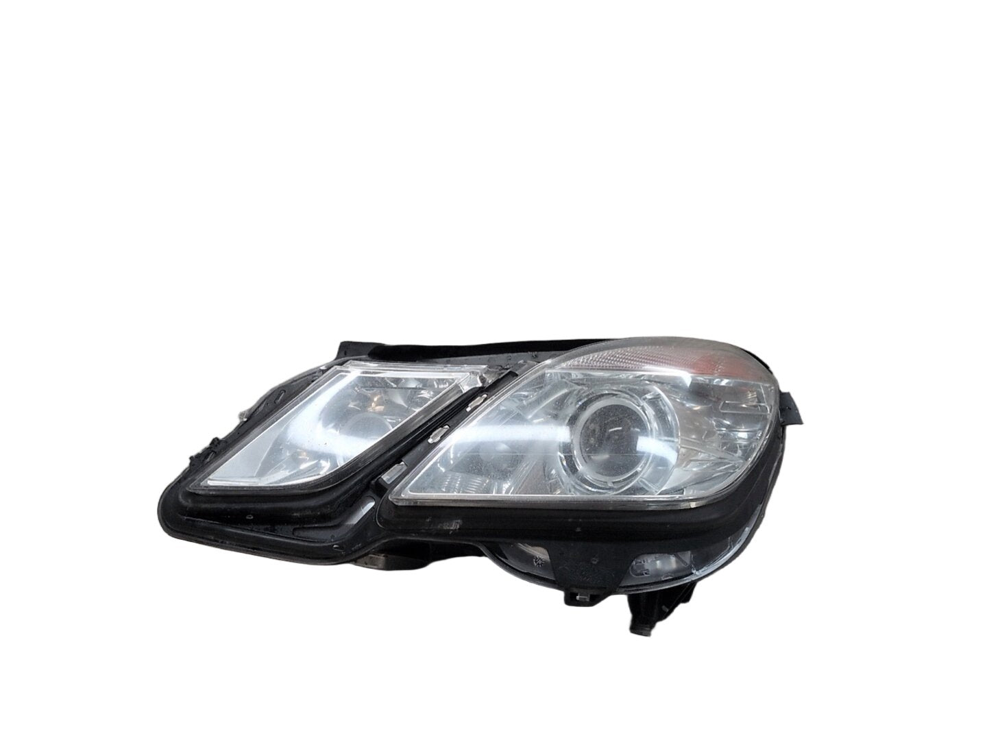 2009-2012 Mercedes-Benz E550 W212 - Front Left Driver Headlight A2128205961KZ