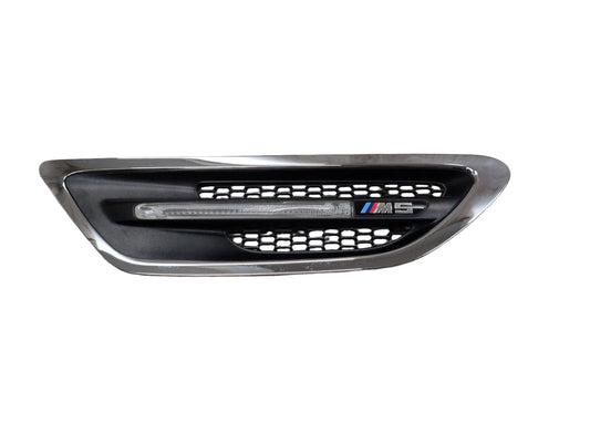 2011-2016 BMW M5 F10 Front Right Passenger Fender Trim Molding 7903880 OEM