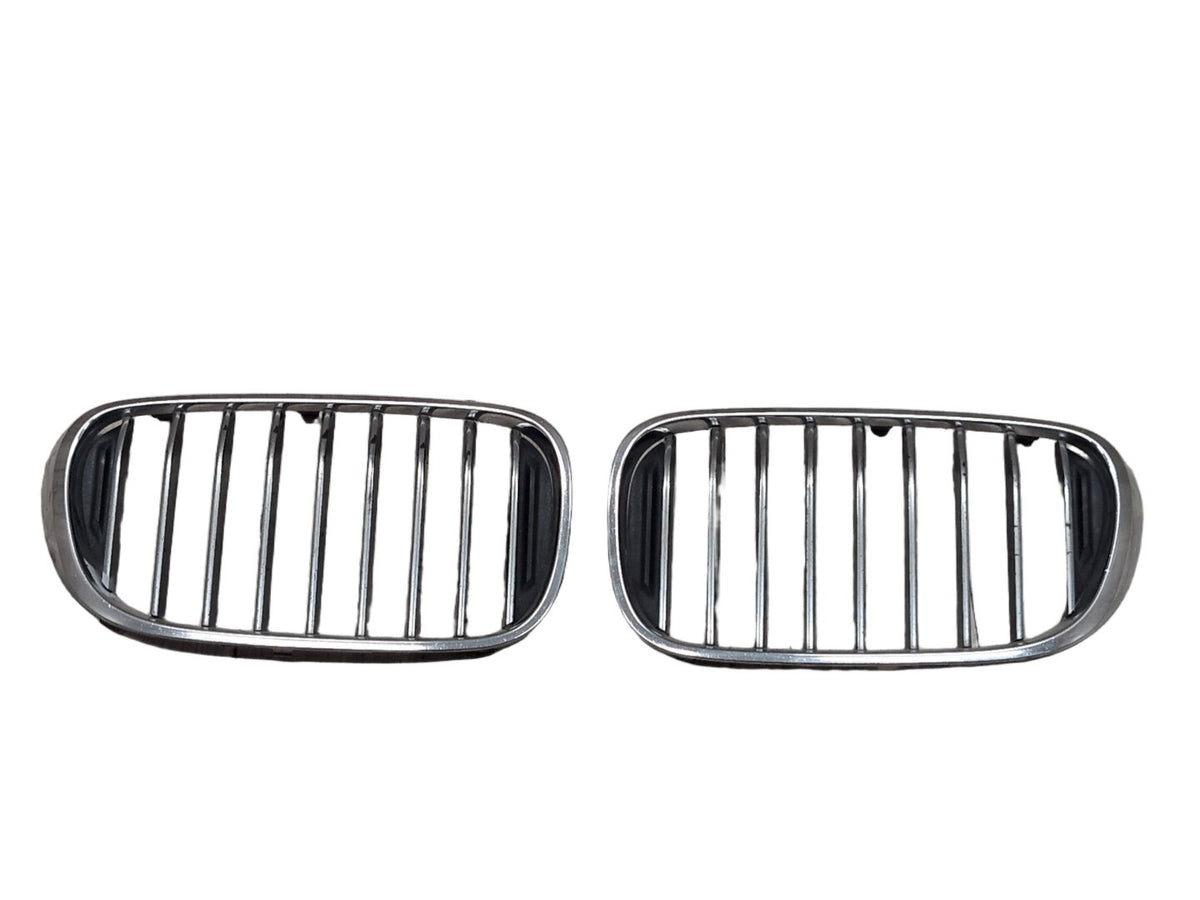 16-19 OEM BMW G11 G12 740 750 Front Left Right Upper Bumper Kidney Grilles SET