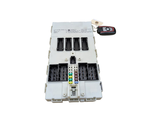 2012-2018 BMW 328i F30 Bdc Body Domain Fem Control Module w/ Key 9292946
