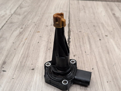 OEM BMW F10 F22 F30 F32 F80 F82 F85 X5 Engine N55 S55 N63 S63 Oil Level Sensor