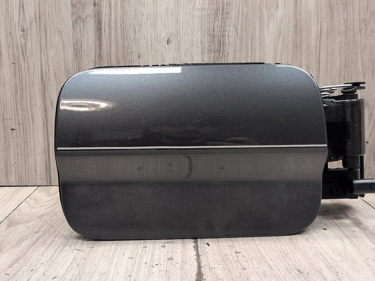 14-20 OEM BMW F32 F36 F82 M4 428 430 435 440 Gas Fuel Tank Filler Assembly