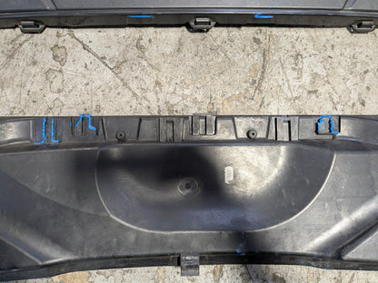 2008-2013 BMW 135i E88 Left Right Side Cowl Covers SET 6925018 OEM