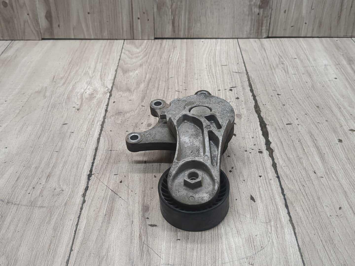 OEM BMW E84 F10 F22 F25 F30 F32 Engine N20 N26 Serpentine Belt Tensioner Pulley