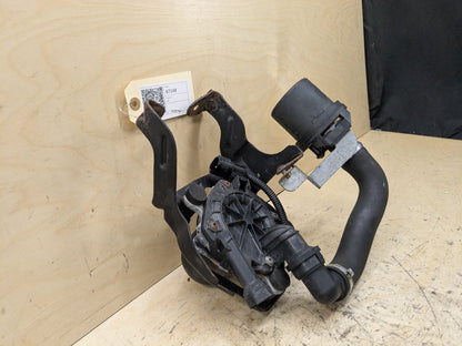 OEM BMW E82 E88 E90 E92 E93 Engine N51 Secondary Smog Air Injection Pump Motor