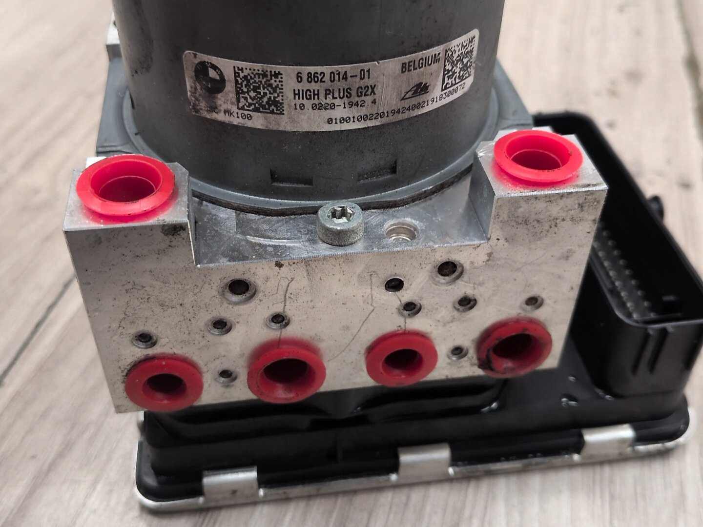2019-2026 BMW M340i G20 ABS Pump Module 6862014