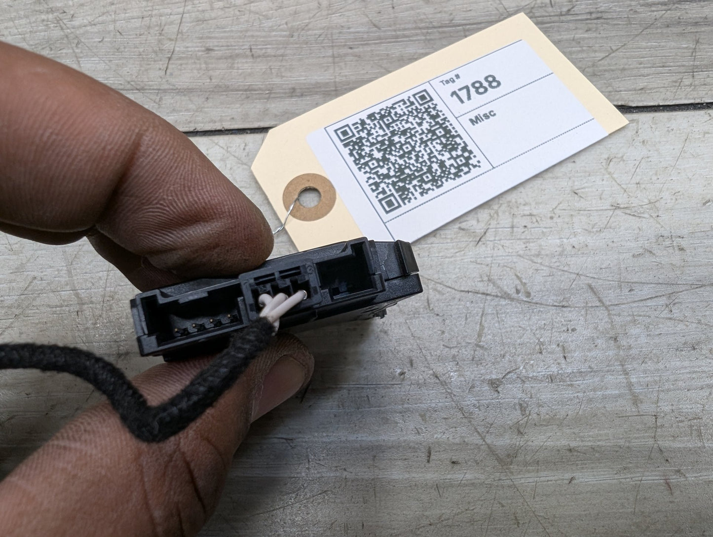 2021-2026 BMW 430i G22 Steering Wheel Control Module 9476132