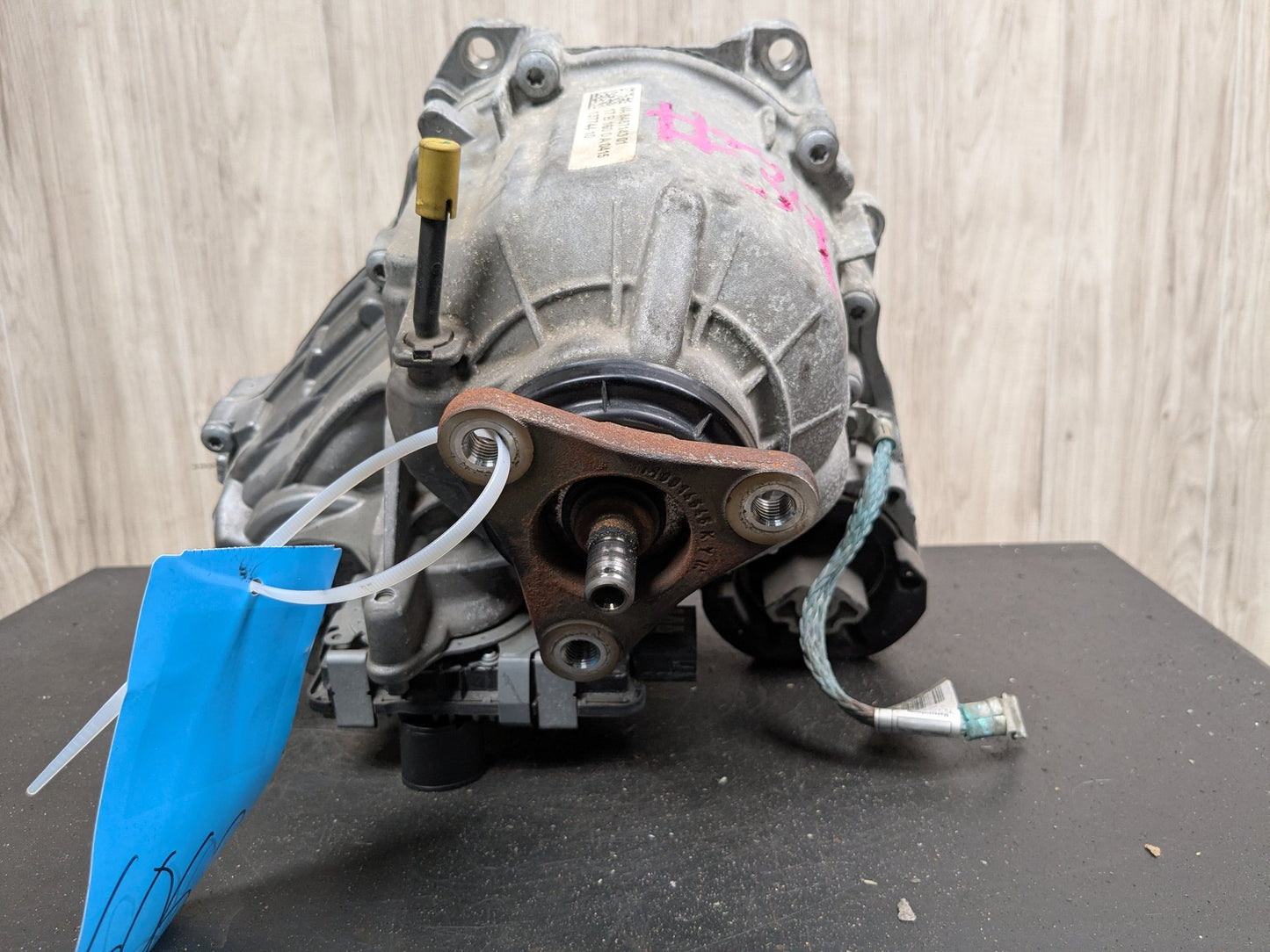 2018 BMW M550i xDrive N63B44O2 Transmission Transfer Case 133826k 8487143