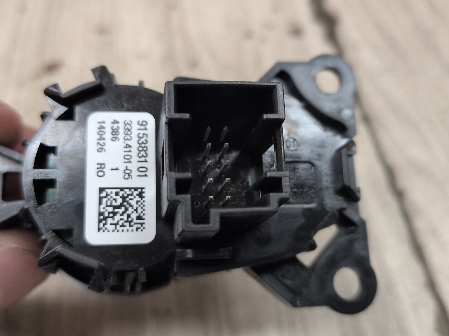2012-2018 BMW M6 F06 Start Stop Button 9153831